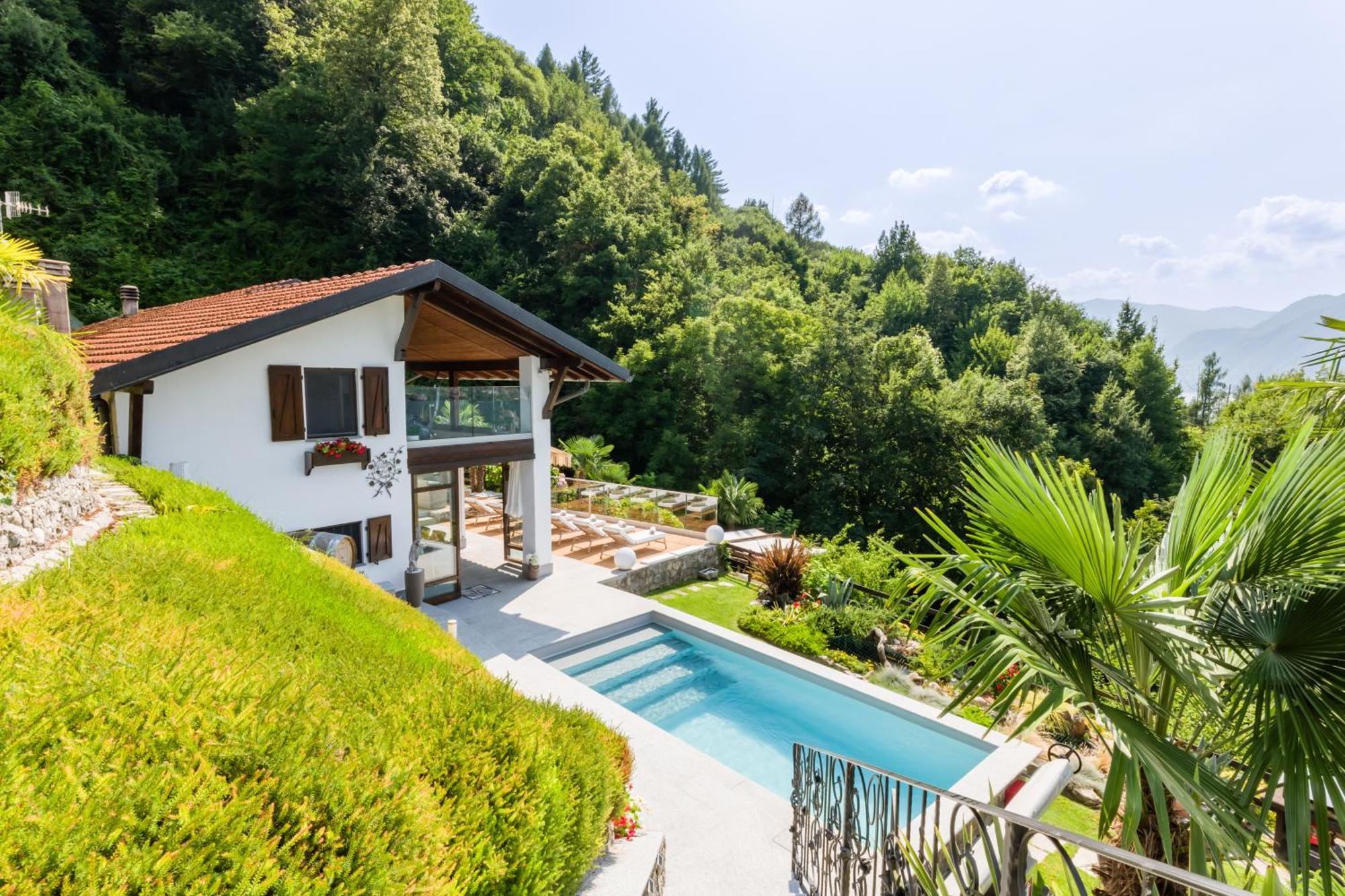 Villa Rosch Лезено Экстерьер фото